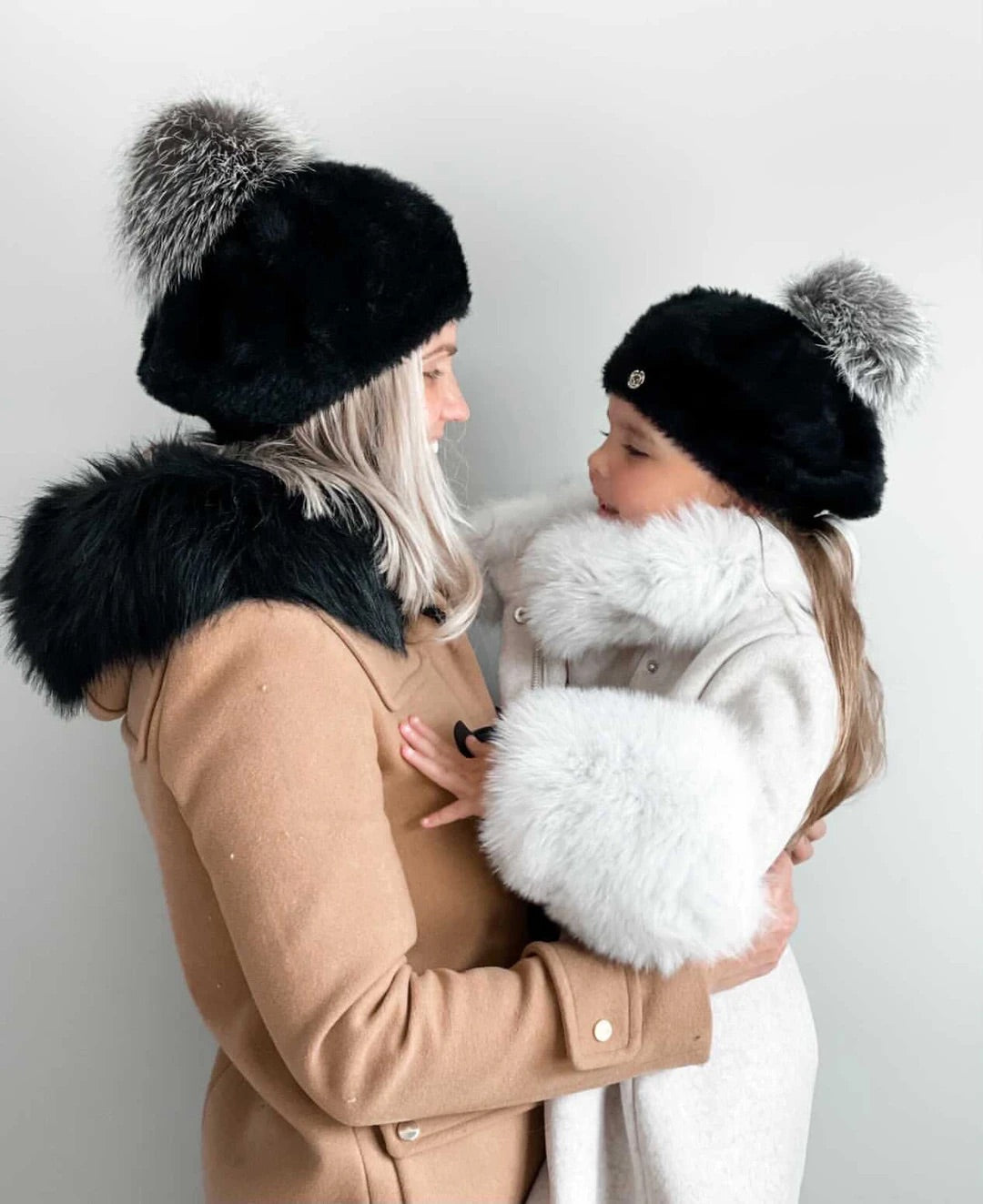 Petite Maison Kids Black 'Milana' Beret - Rose & Albert