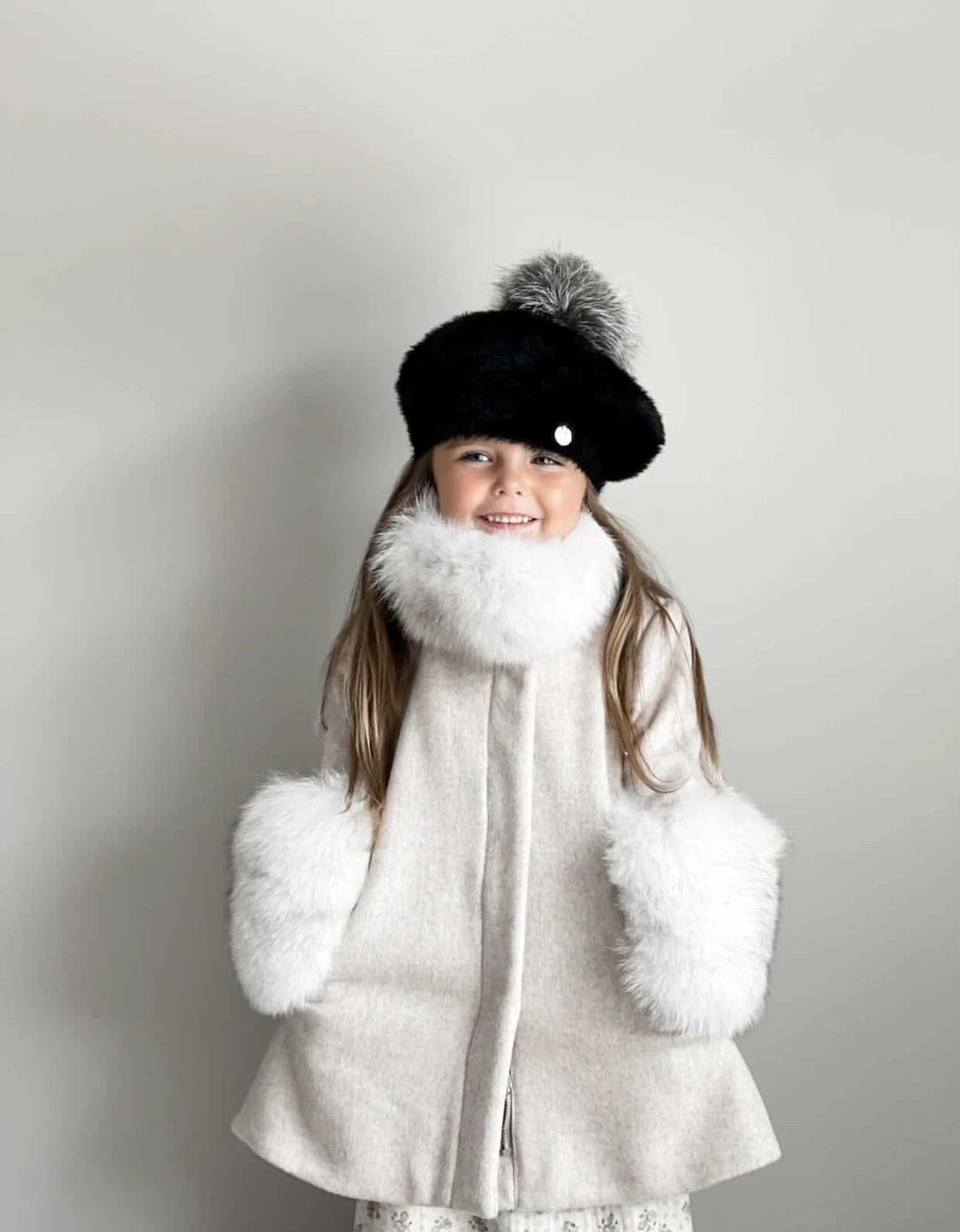 Petite Maison Kids Black 'Milana' Beret - Rose & Albert
