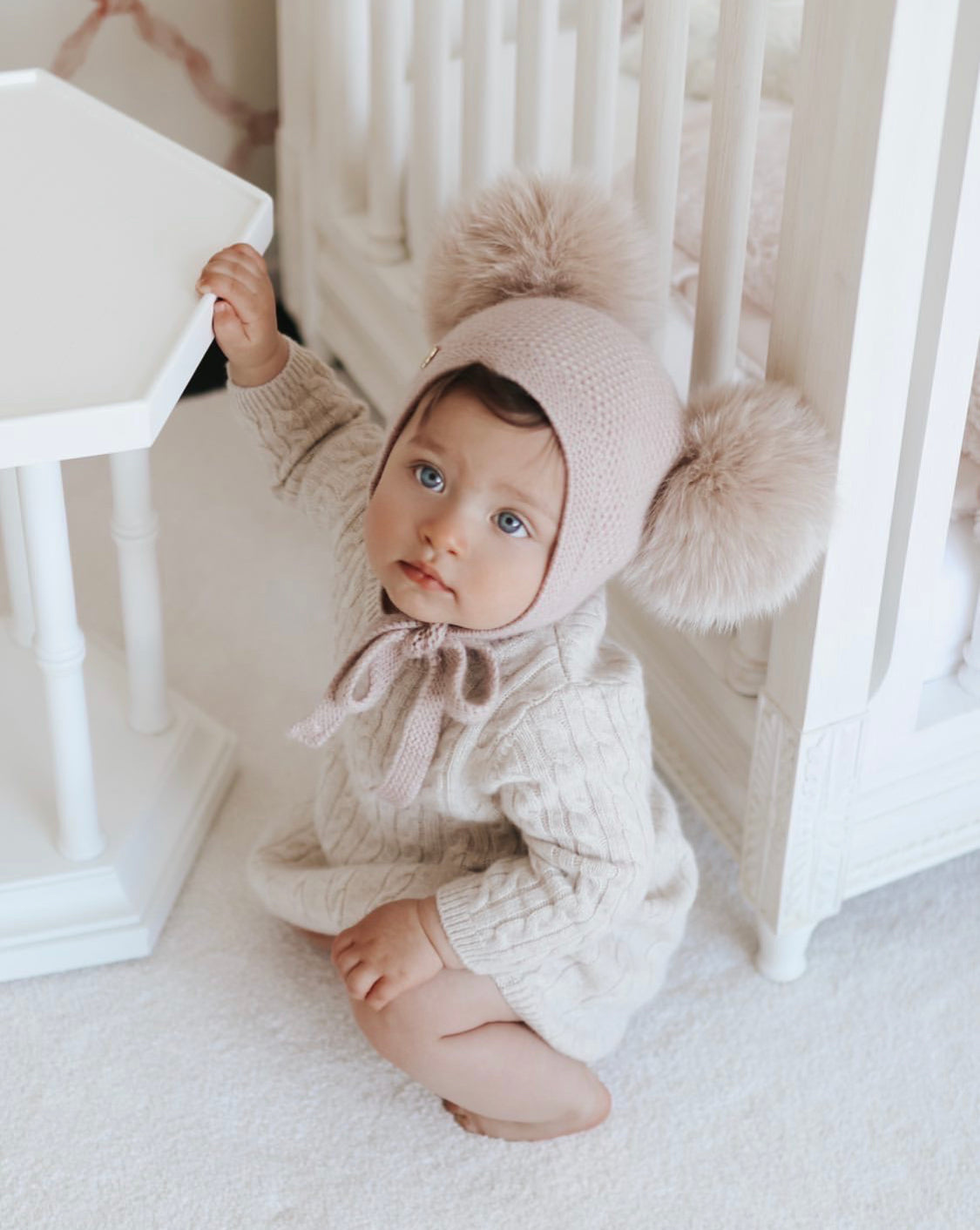 Petite Maison Kids Honeycomb Dusky pink cashmere fur bonnet - Rose & Albert