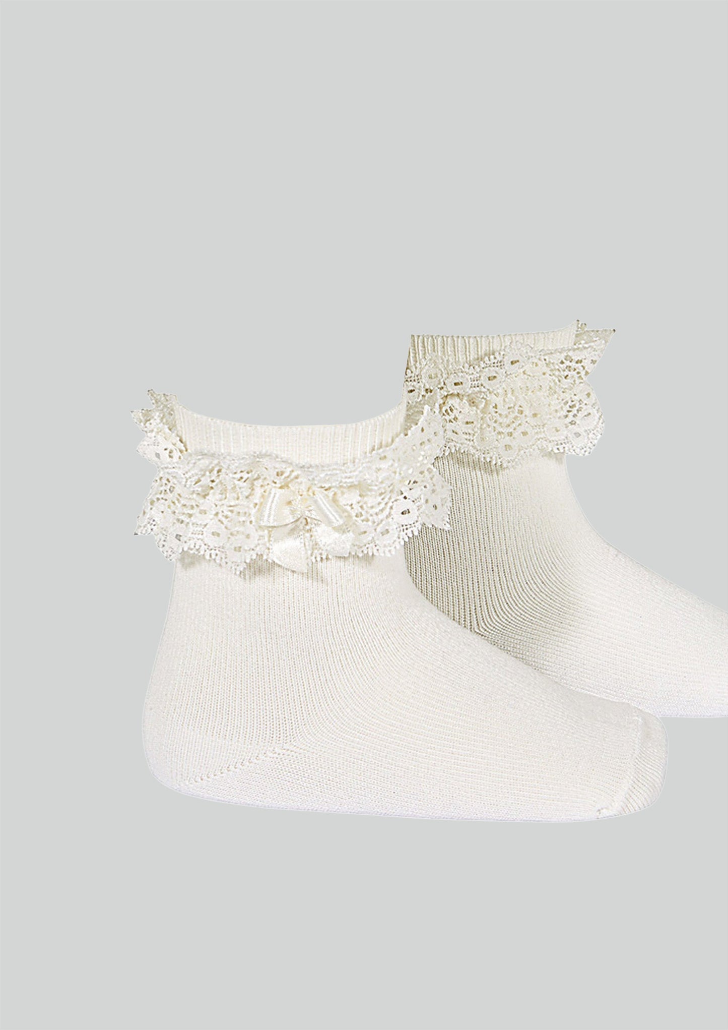Condor Socks with Lace Edging and Bow Ankle Socks in White